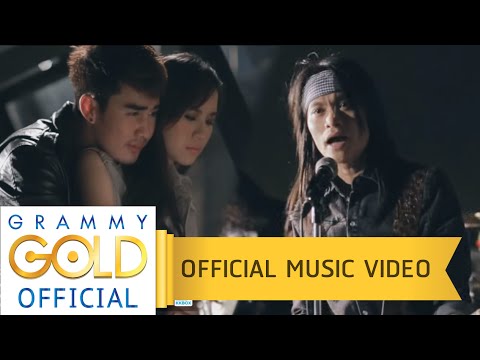 รักจนไม่รู้จะรักยังไง - พี สะเดิด 【OFFICIAL MV】