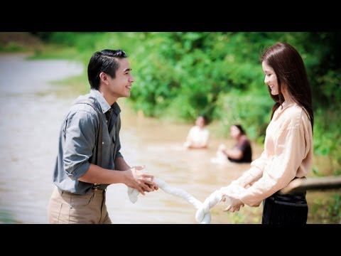 ภูมิแพ้กรุงเทพ (Feat. ตั๊กแตน ชลดา) - ป้าง นครินทร์「Official MV」