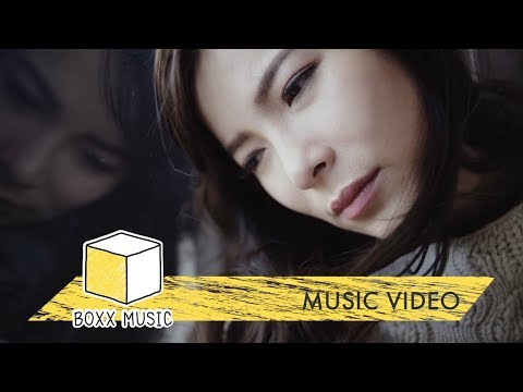 โลกหมุน - ฟ้อนเล็บ เจ็บมาเยอะ [ Official MV ]